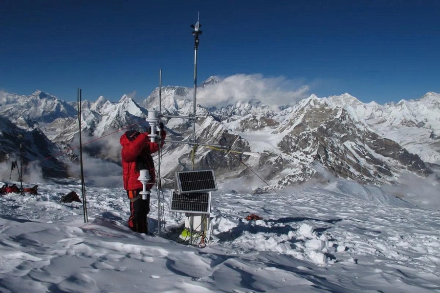 Sông băng trên dãy Himalaya tan nhanh