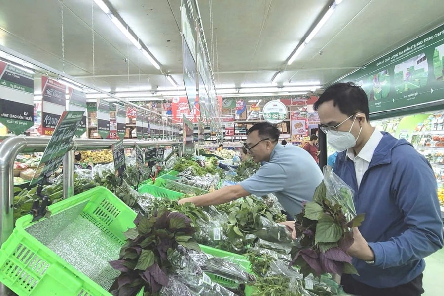 Giá hàng thiết yếu tăng mạnh sau Tết, áp lực chi phí đẩy giá bán lẻ lên đến 20%