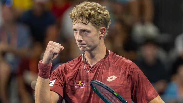 Martin Landaluce lập kỳ tích tại Miami Open: Đàn em Alcaraz gây sốc trước Sebastian Korda