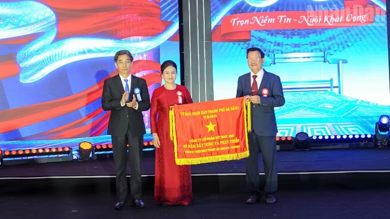 Công ty Cổ phần Dệt may 29/3 long trọng kỷ niệm 50 năm ngày thành lập