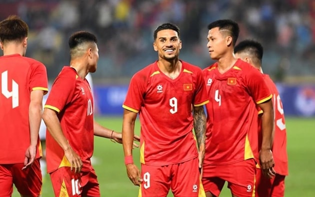 Công bố giá vé và lịch bán trực tiếp trận Việt Nam - Malaysia tại Thiên Trường
