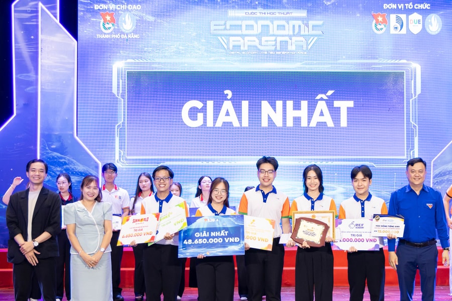 Sinh viên Đà Nẵng tranh tài giải quyết bài toán "Kinh tế số" tại Economic Arena 2026