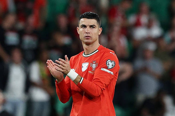 Bồ Đào Nha chia điểm với Mexico: Hàng công bế tắc và bài toán hậu Ronaldo