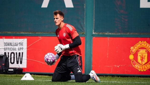 Manchester United và bài toán Radek Vitek: Tránh lặp lại sai lầm mang tên Matej Kovar