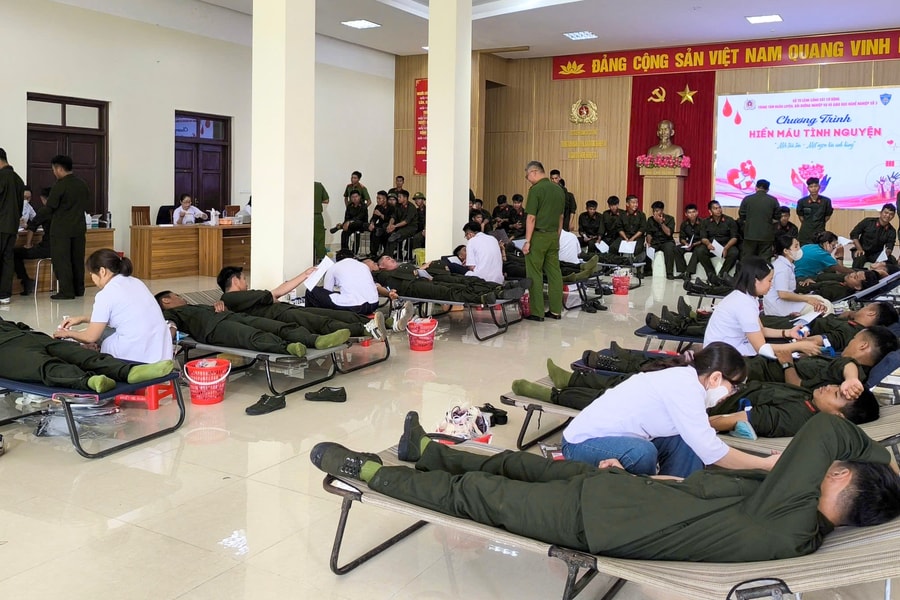 Trung tâm Huấn luyện, bồi dưỡng nghiệp vụ và giáo dục nghề nghiệp số 3 Bộ Tư lệnh Cảnh sát cơ động tổ chức hiến máu tình nguyện
