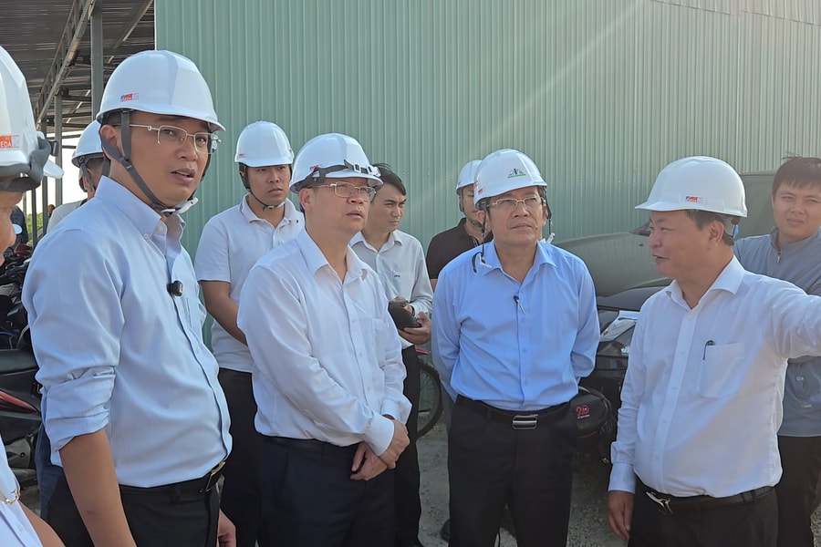 Rộn ràng thi công Khu công nghiệp Nam Thăng Bình