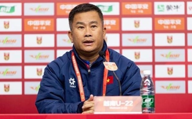 HLV Đinh Hồng Vinh chỉ rõ tử huyệt của U23 Việt Nam sau giải CFA Team China 2026