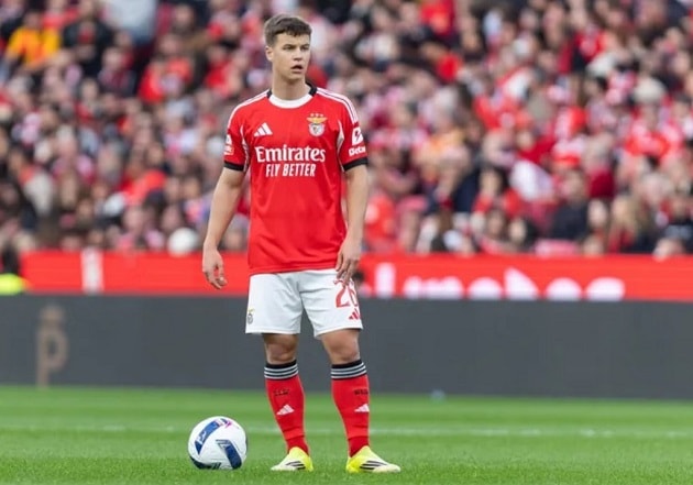 Lý do Man Utd quyết chi 10 triệu bảng chiêu mộ Samuel Dahl sau 10 lần trực tiếp trinh sát