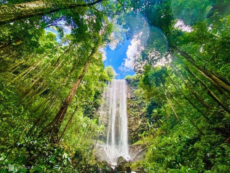 Thung lũng Re giữa âm vang đại ngàn