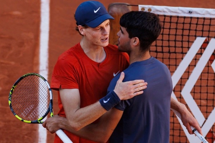 Sinner đe dọa ngôi số 1 của Alcaraz tại mùa đất nện 2026: Djokovic chờ thời cơ
