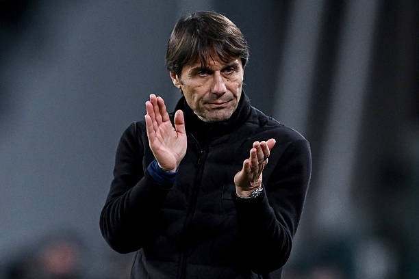 Napoli 1-0 AC Milan: Sự thay đổi người đại tài của Conte và cú hích cho cuộc đua Scudetto