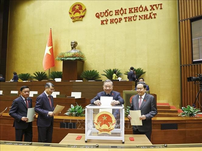 Kỳ họp thứ Nhất, Quốc hội khóa XVI: Quốc hội tiếp tục thực hiện công tác nhân sự