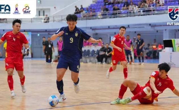 Tuyển Futsal Việt Nam thua Thái Lan 2-4: Sai lầm phút cuối và bài học trước bán kết