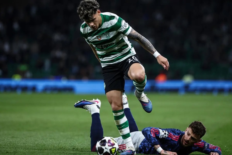 Maxi Araujo: Giải pháp 35 triệu bảng hoàn hảo cho hành lang trái Manchester United