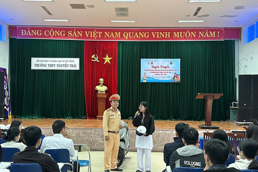 Lan tỏa văn hóa giao thông từ học đường