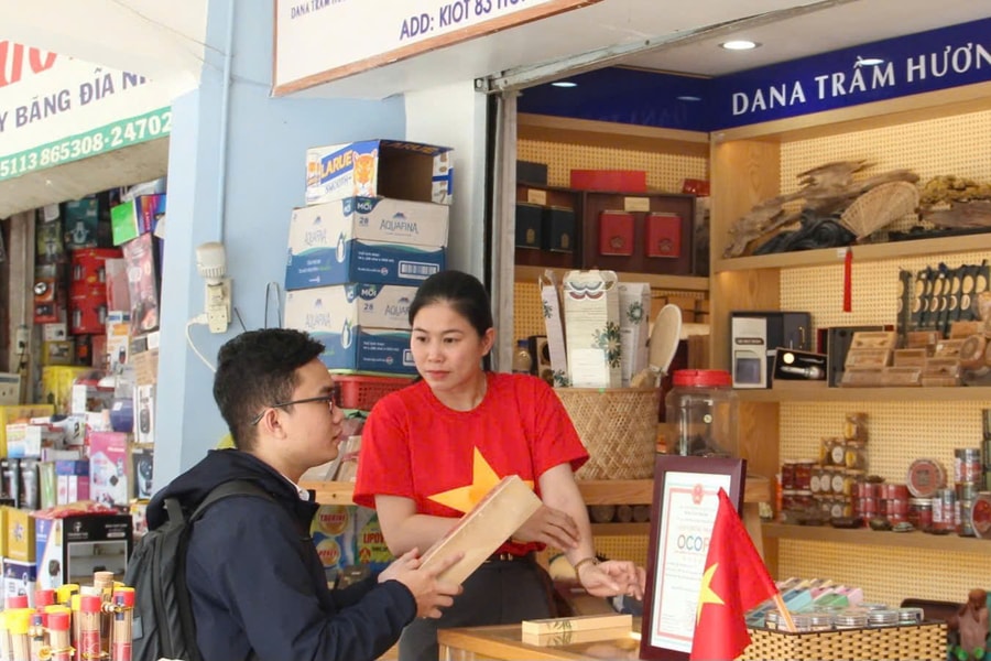 Tổ chức Phiên chợ thương mại điện tử kết nối sản phẩm vùng miền