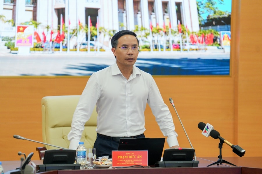 Lãi suất ngân hàng ngày 10/4/2026: VPBank và SeABank tiên phong giảm lãi suất