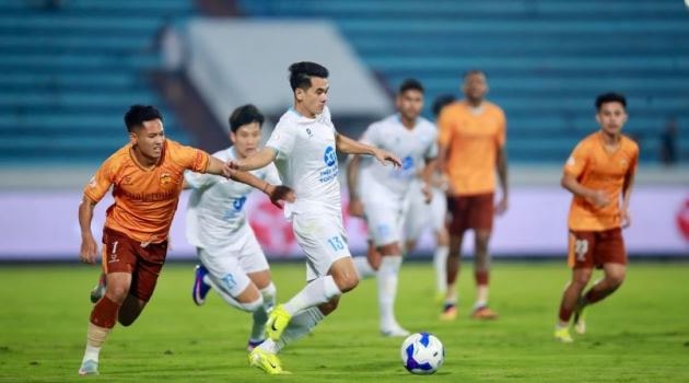 HAGL quật ngã Nam Định 2-1: Siêu phẩm của Ngọc Lâm gây địa chấn tại Thiên Trường