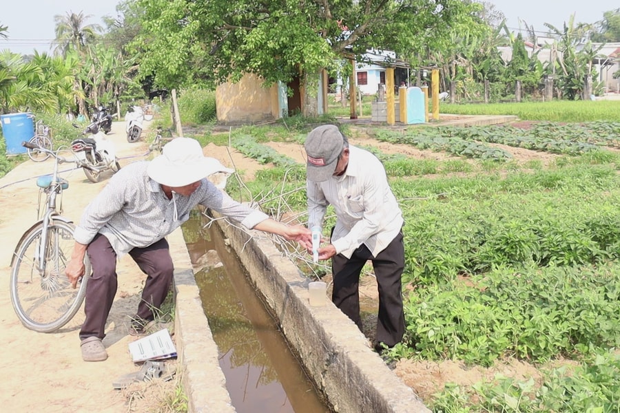 Đo chất lượng nước, bảo vệ sinh kế