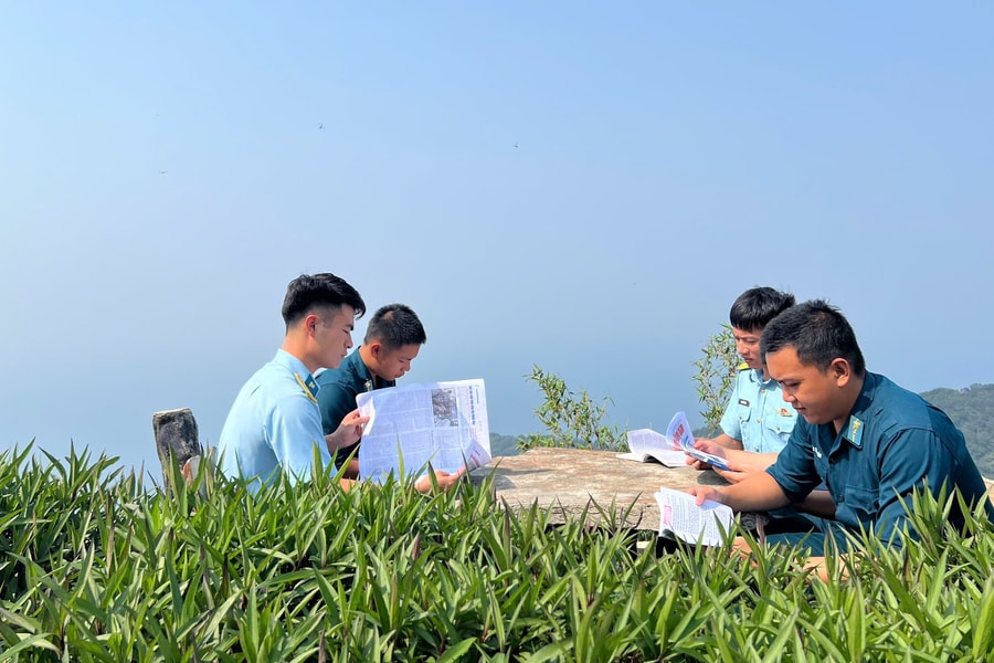 Bộ đội Trạm Ra-đa 29 hưởng ứng Ngày Sách và Văn hóa đọc Việt Nam
