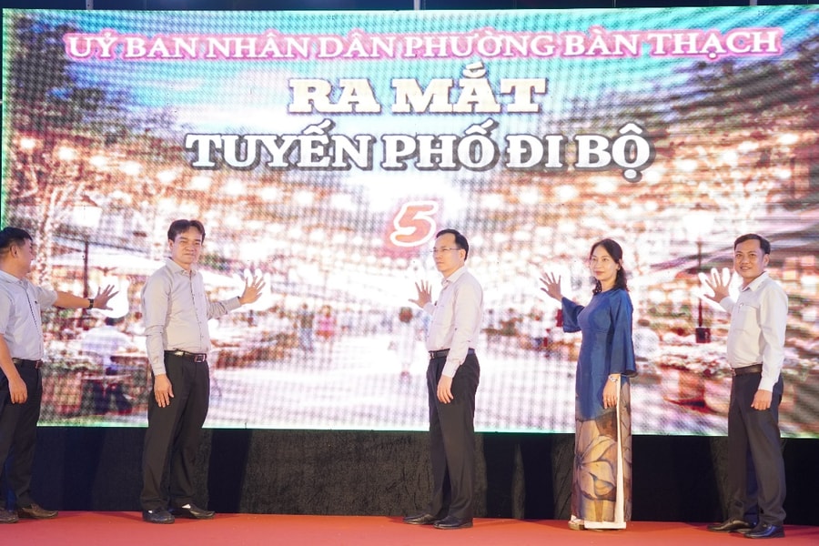 Phường Bàn Thạch khai mạc ngày hội Sách và văn hóa đọc, ra mắt tuyến phố đi bộ năm 2026