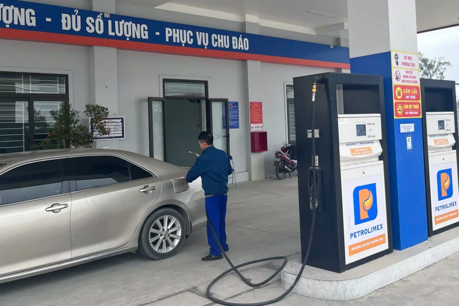 Giá xăng dầu hôm nay 21/4/2026: Bảng giá xăng RON 95, RON 92, giá dầu diesel tại Đà Nẵng