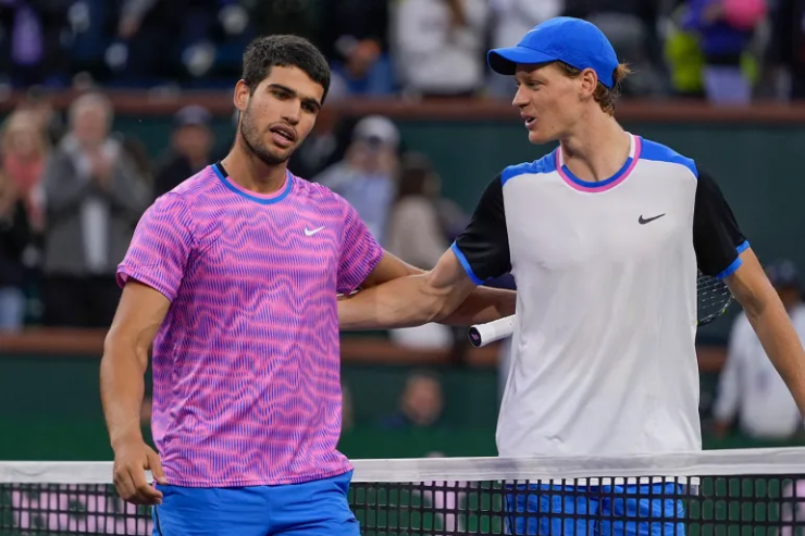 Sinner nới rộng cách biệt, Djokovic phá kỷ lục Federer trên BXH tennis 20/4