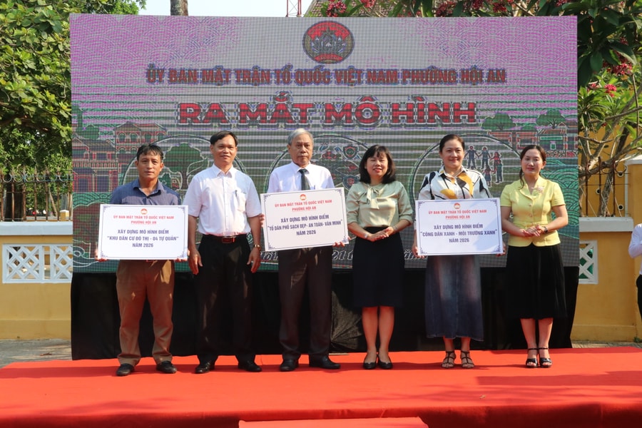 Phát động phong trào “Người Hội An sống xanh - hành động đẹp - ứng xử văn minh”