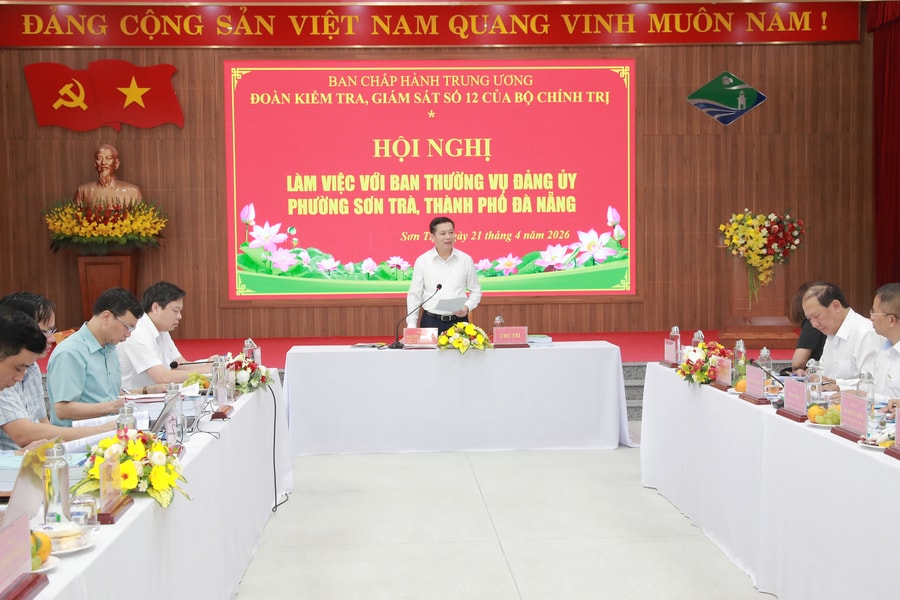 Đoàn Kiểm tra, giám sát số 12 của Bộ Chính trị làm việc với Ban Thường vụ Đảng ủy phường Sơn Trà