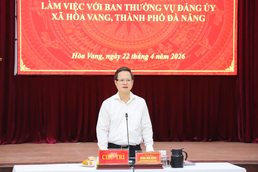 Đoàn Kiểm tra, giám sát số 12 của Bộ Chính trị làm việc với xã Hòa Vang