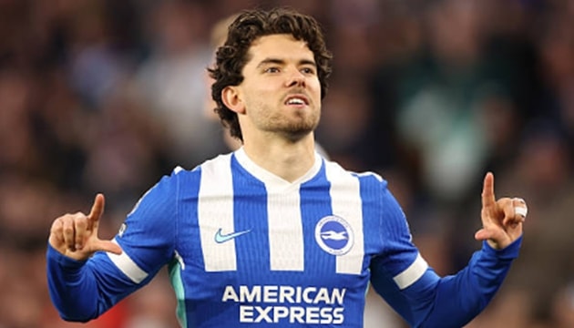 Brighton đè bẹp Chelsea 3-0: Đêm thăng hoa của Ferdi Kadioglu và kỷ lục buồn của The Blues