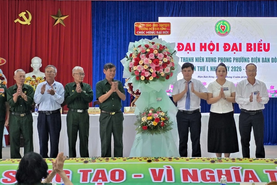 Hội Cựu thanh niên xung phong phường Điện Bàn Đông tổ chức nhiều hoạt động giáo dục truyền thống