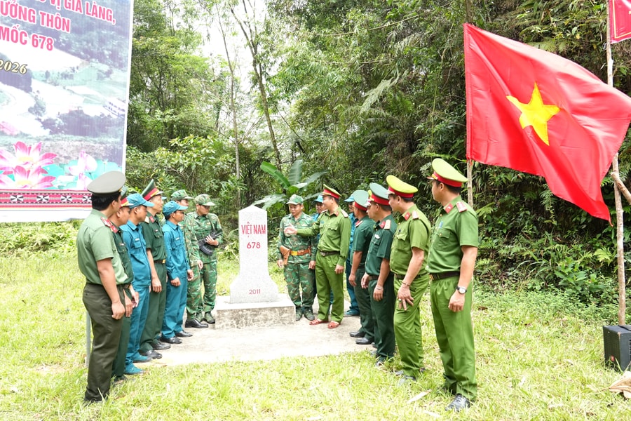 Giữ vững “phên dậu” Tổ quốc từ cột mốc 678