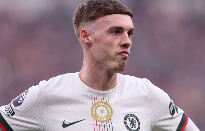 Chelsea định giá Cole Palmer 130 triệu bảng, MU săn đón tuyển thủ Nhật Bản Ao Tanaka