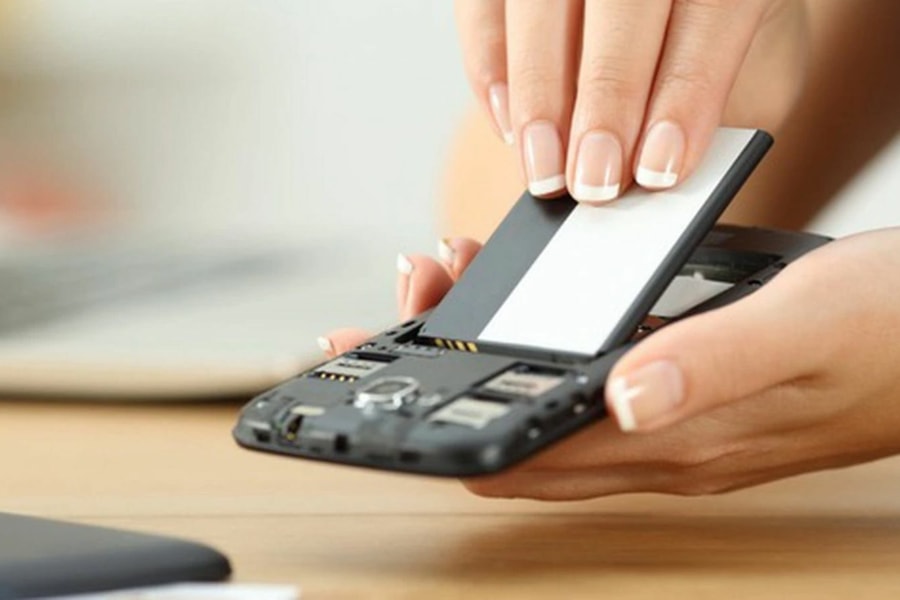 Smartphone tháo rời pin từ năm 2027: Bước ngoặt thiết kế từ quy định mới của EU