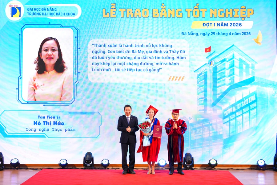 Trường Đại học Bách khoa Đà Nẵng trao bằng tốt nghiệp cho hơn 500 nghiên cứu sinh, học viên, sinh viên