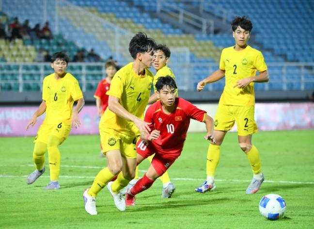 U17 Việt Nam lập kỷ lục 4 lần vô địch Đông Nam Á sau chiến thắng áp đảo Malaysia