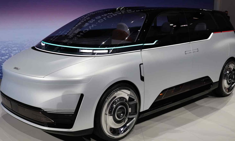 Auto China 2026: Xe tự lái Trung Quốc tăng tốc trong cuộc đua với Tesla