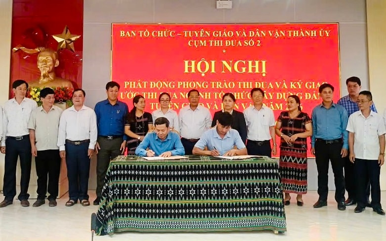 Phát động phong trào thi đua ngành tổ chức xây dựng Đảng, Tuyên giáo và Dân vận năm 2026