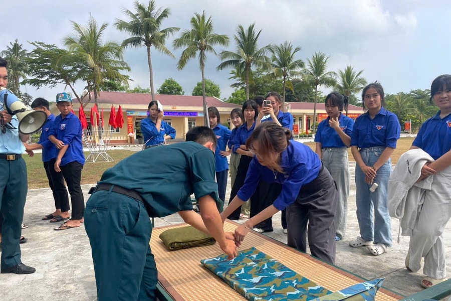 Tuổi trẻ Trung đoàn 282 tổ chức nhiều hoạt động chào mừng Ngày thống nhất đất nước