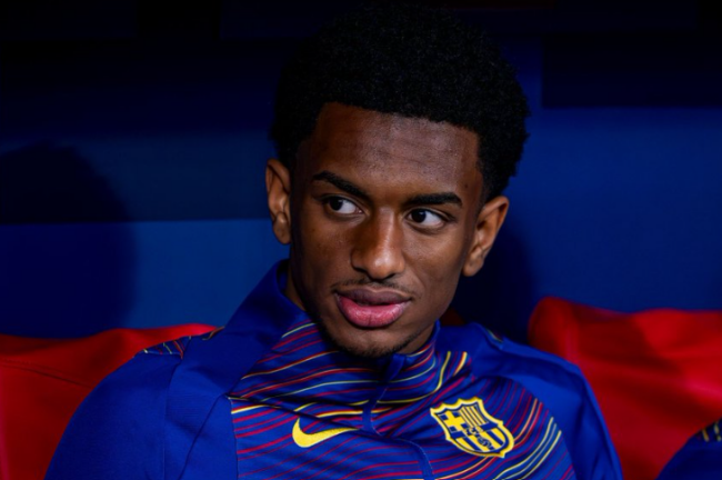 MU nhắm Alejandro Balde, Bernardo Silva đạt bước tiến mới tới Barcelona