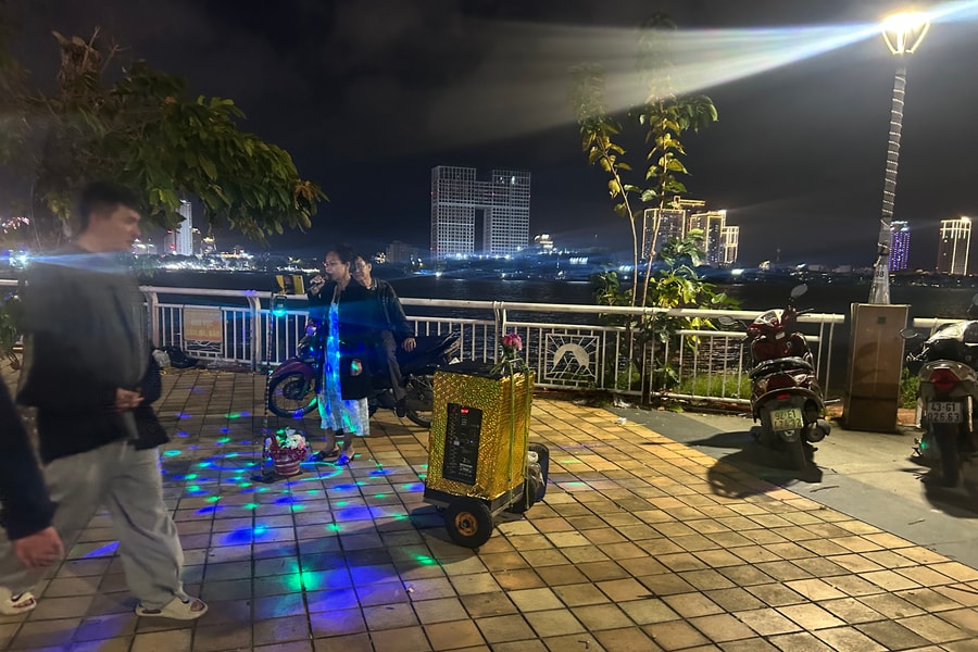 Xử lý tình trạng hát karaoke gây tiếng ồn