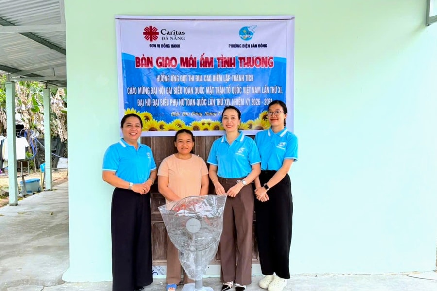 Hỗ trợ sinh kế, chia sẻ khó khăn