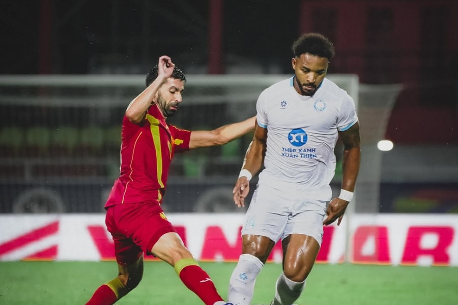Nam Định gục ngã 1-2 trước Selangor: Sai lầm hàng thủ làm khó giấc mơ vô địch