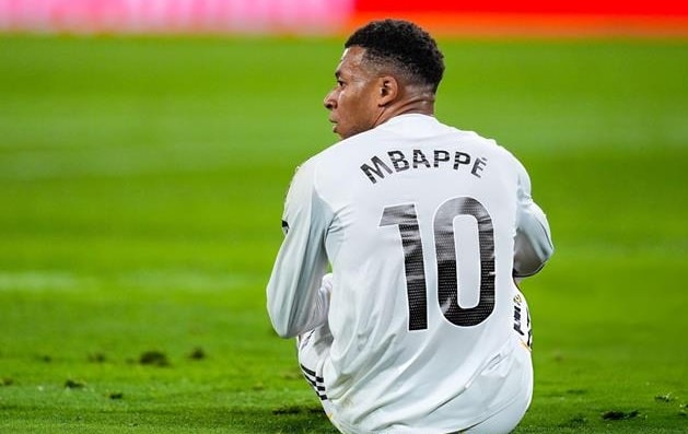 Real Madrid cân nhắc bán Kylian Mbappe, Liverpool chi 94 triệu USD mua Jules Kounde
