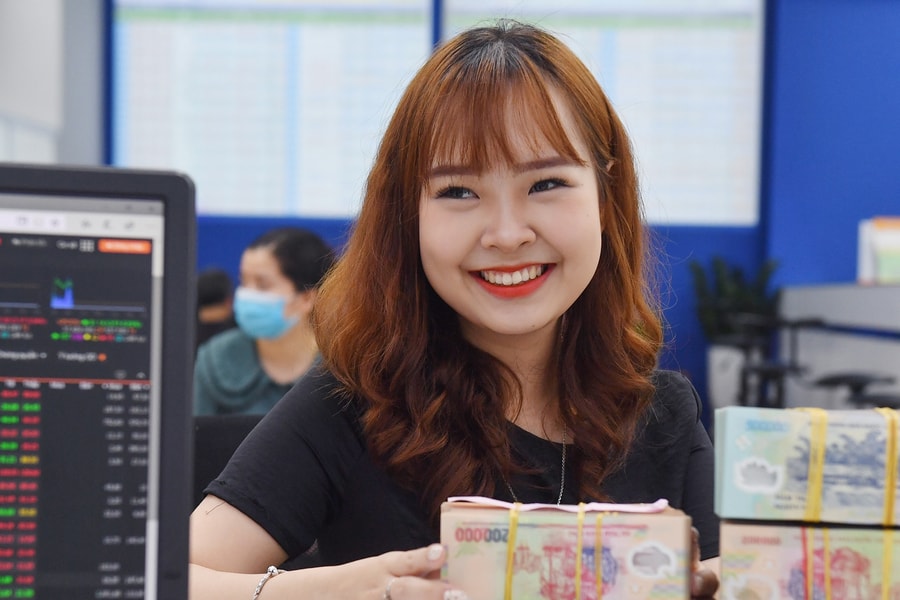 Lãi suất ngân hàng ngày 7/5/2026: Thanh khoản bớt nóng, lãi suất huy động hạ nhiệt