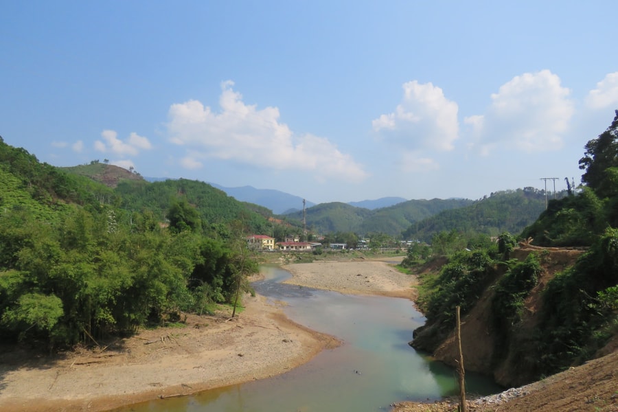 Không chờ mưa ở Châ’lang