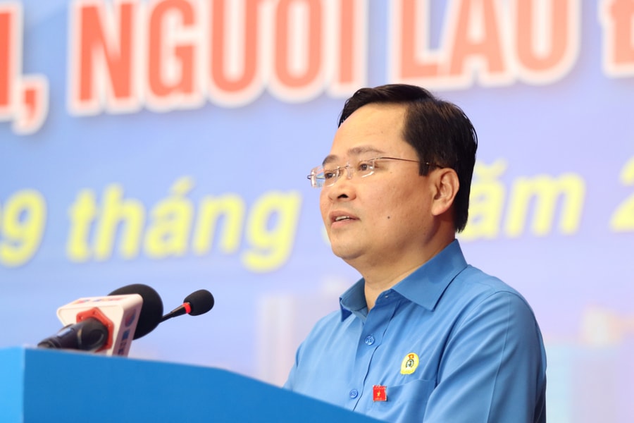 Đà Nẵng đối thoại với đoàn viên công đoàn, người lao động