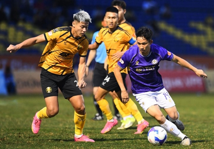 Thanh Hóa thắng nghẹt thở Hà Nội FC 1-0: Bản lĩnh trong thế thiếu người