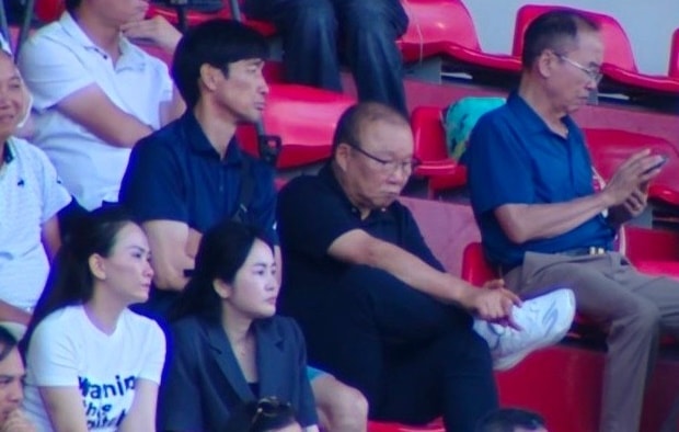 CLB Bắc Ninh thắng kịch tính 2-1 trước đội đầu bảng: Ông Park Hang-seo vỡ òa